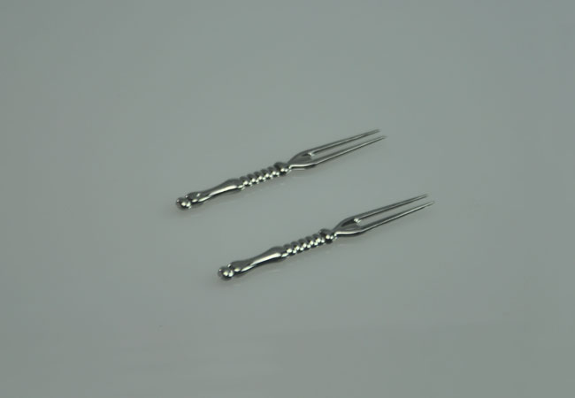 3 1/2" Silver Disposable Plastic Fruit Fork