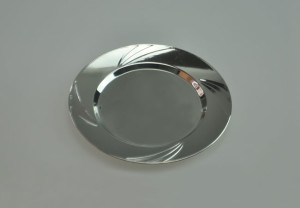 10 1/4" silver hard plastic dessert plate