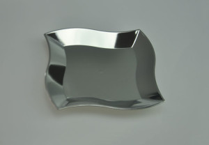 9" silver hard plastic dinner plate